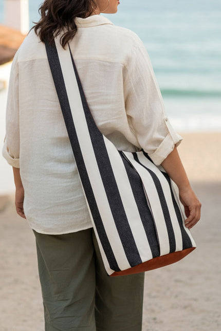 Weekender Sling Bag Free PDF Sewing Pattern