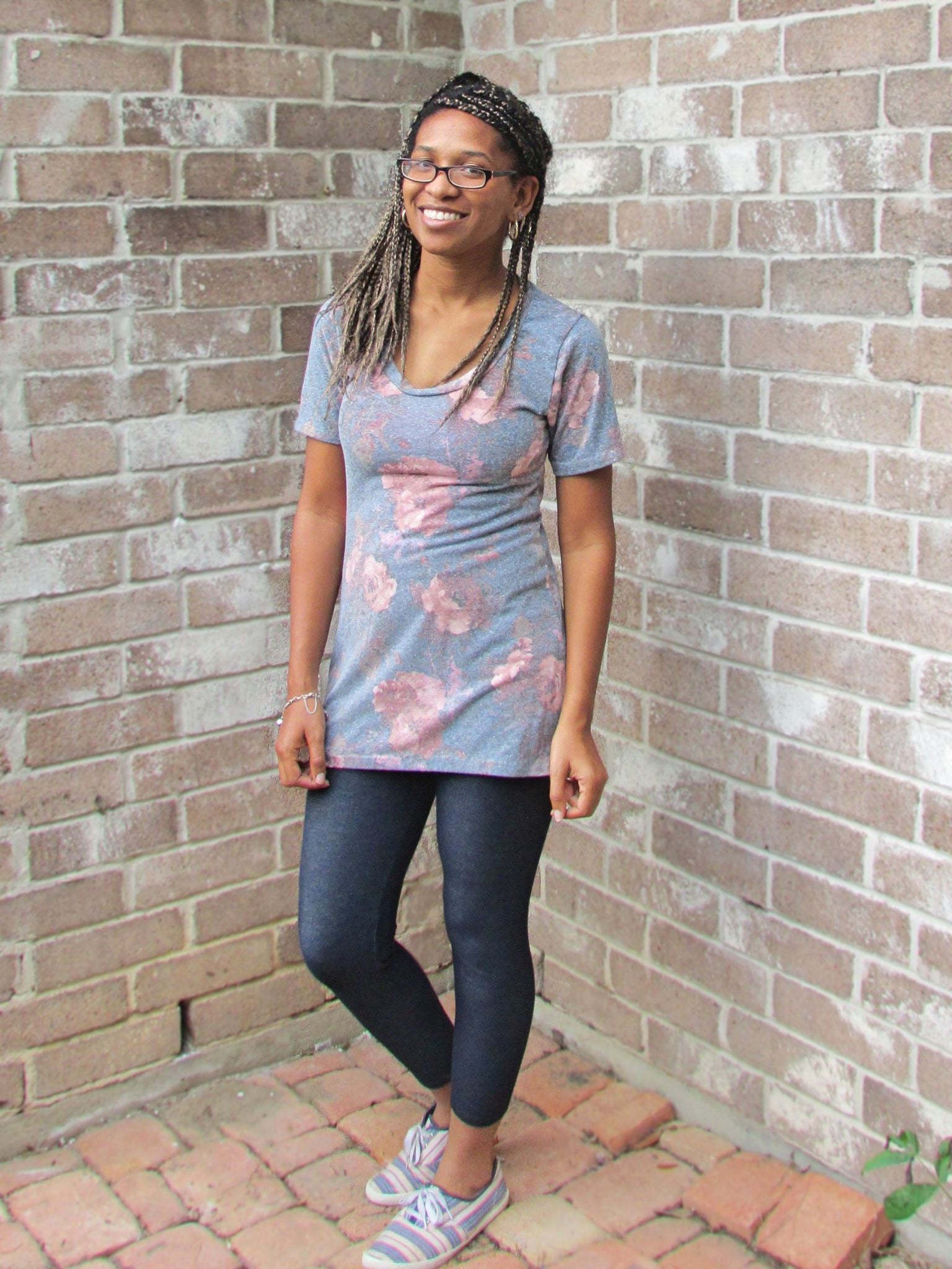 A tunic-length Nicolette featuring a scoop neck and short sleeves. 